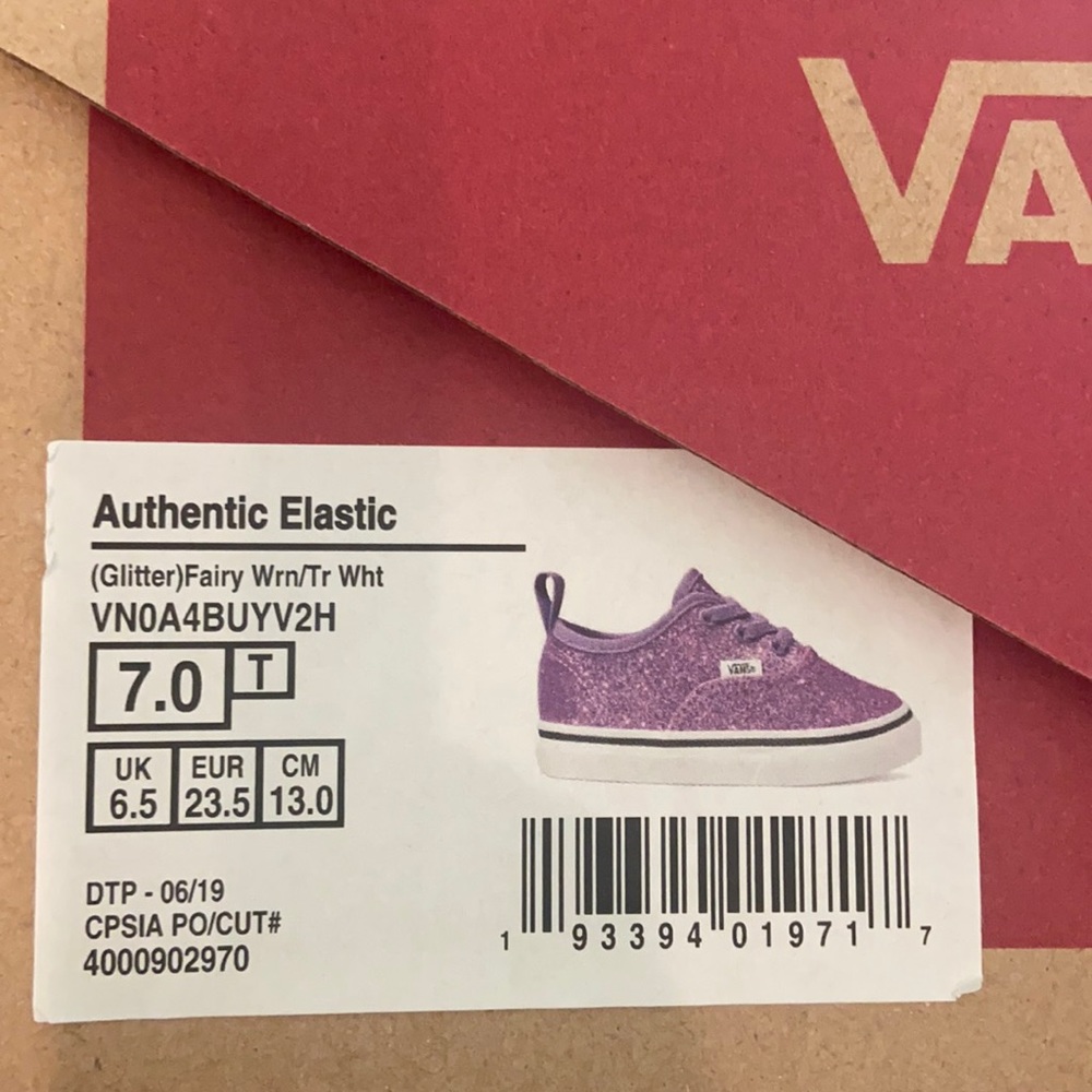 New With Tags!!  Vans Glitter shoes